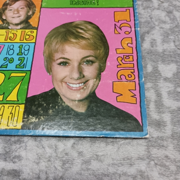 The Partridge Family 1970's "UpToDate" Vinyl Album - Picture 7 of 16